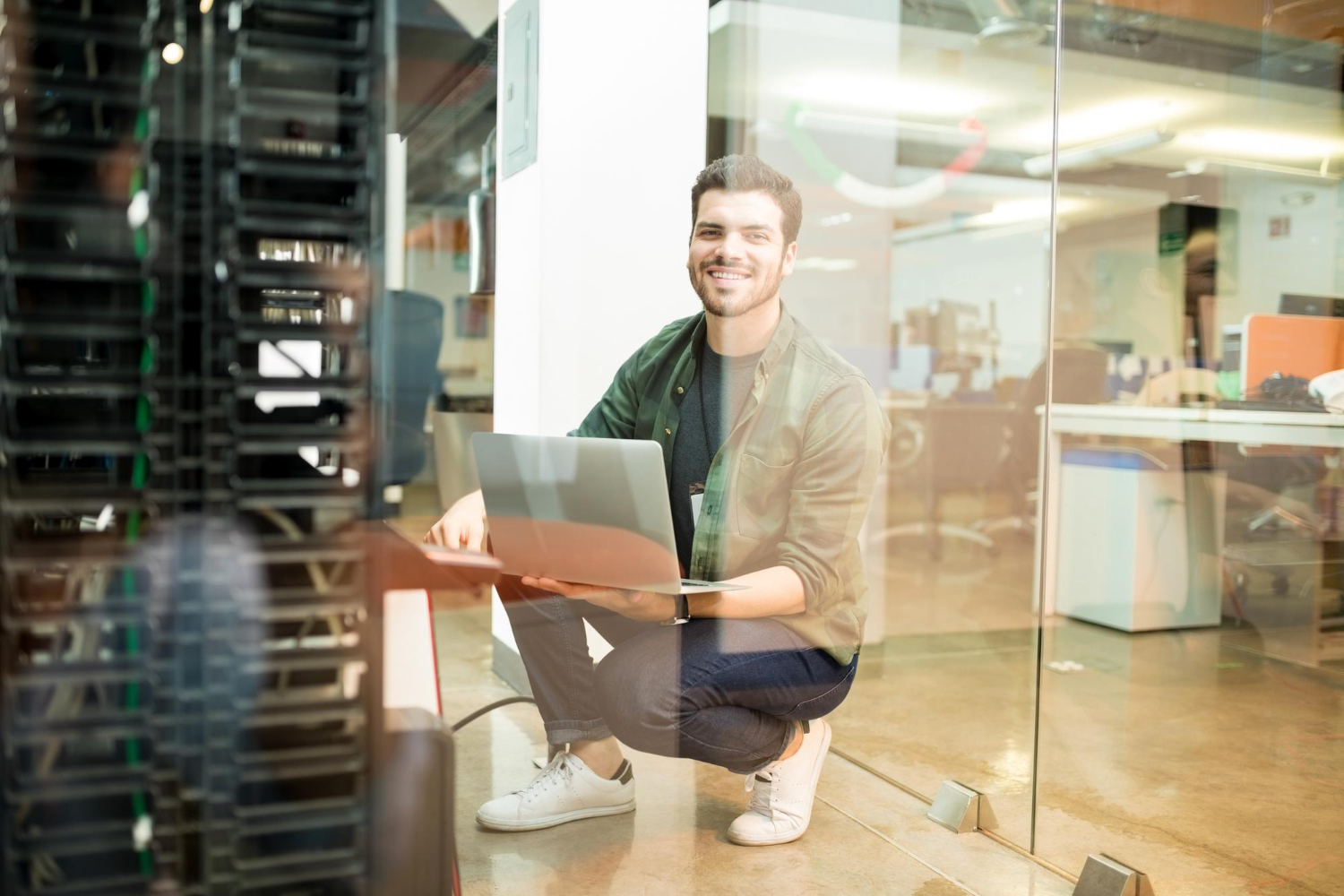 How Professional Data Center Operations Keep Businesses Running Smoothly
